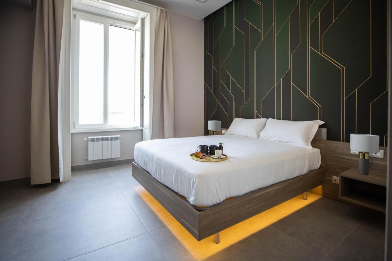 L'élégant BOUTIQUE ROOMS Nápoles Exterior foto